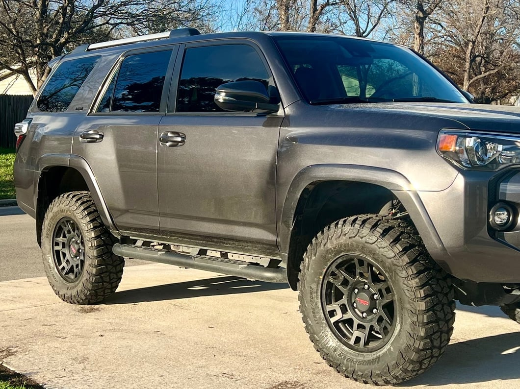 4runner Lifted SkyJacker 3-Inch Upper A-Arm Lift Kit with Hydro Shocks