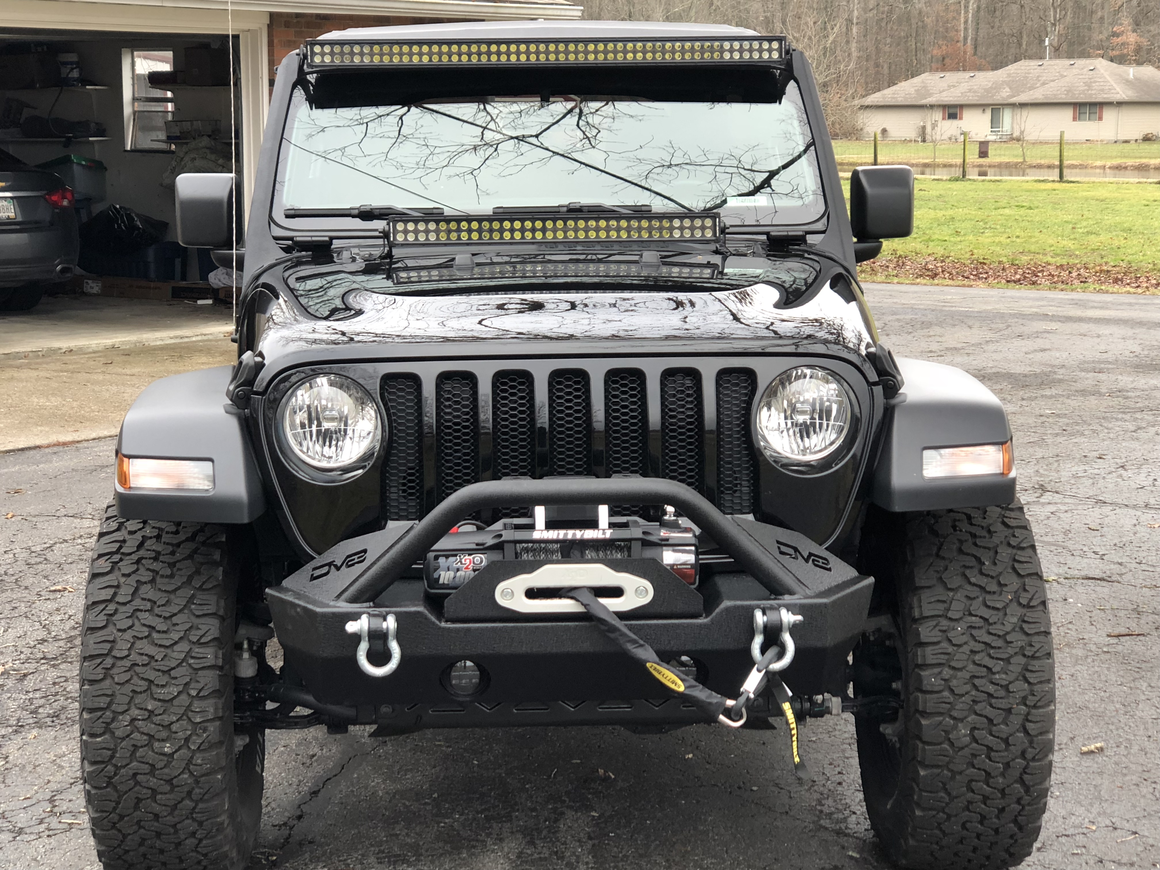 Smittybilt X2O Gen2 10K Waterproof 10,000 lb. Winch with Synthetic Rope and Wireless Control