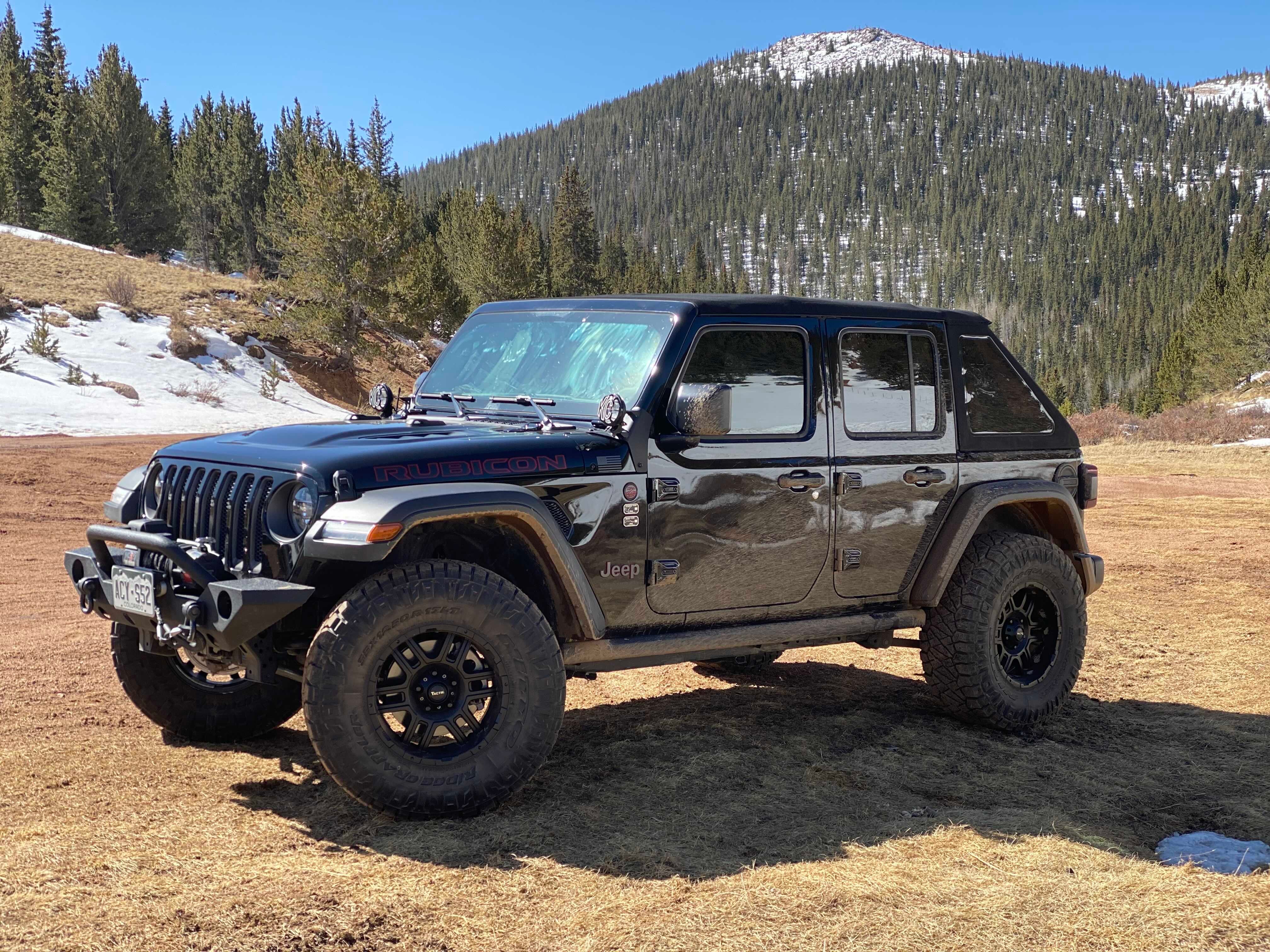 Bestop Trektop NX in black twill 35” Nitto Ridge Grapplers