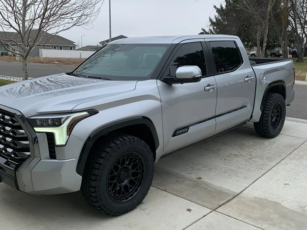 All-Terrain vs Mud-Terrain Tires for Best Off-Road Traction