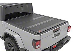 Rough Country Hard Low Profile Tri-Fold Tonneau Cover (20-24 Jeep Gladiator JT)